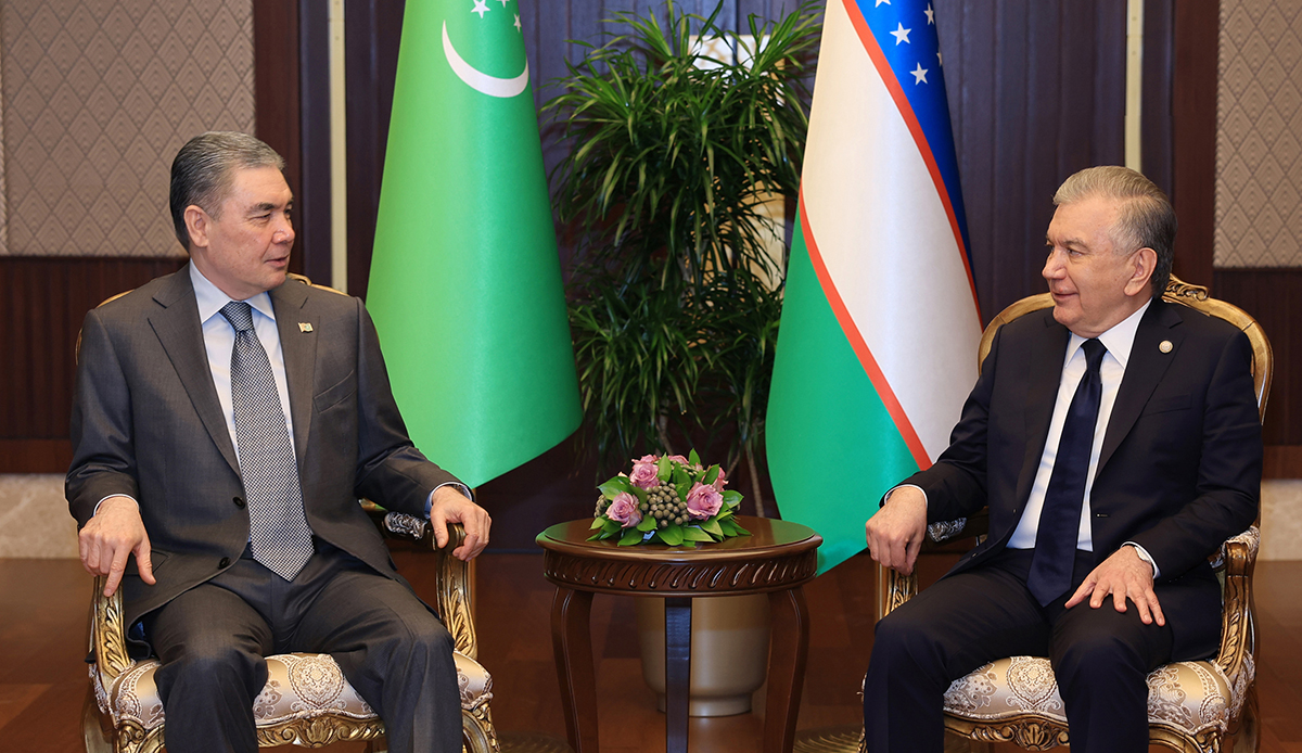 Meeting the National Leader of the Turkmen people, Chairman of the Halk Maslahaty of Turkmenistan with the President of the Republic of Uzbekistan